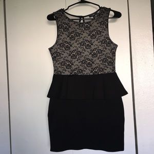 Black & Beige Dress, Size M